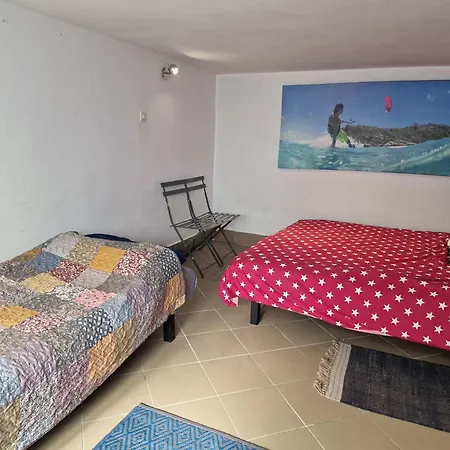 Suterena 200m Od Morza & Grill Apartment